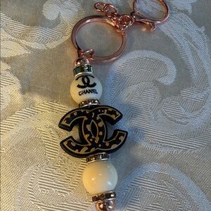 Channel design key chain